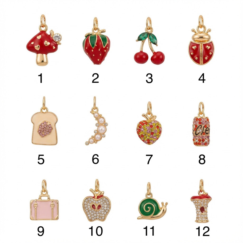 Vintage Fruit & Fantasy Charm Bracelet – Gold Tone Statement Jewelry