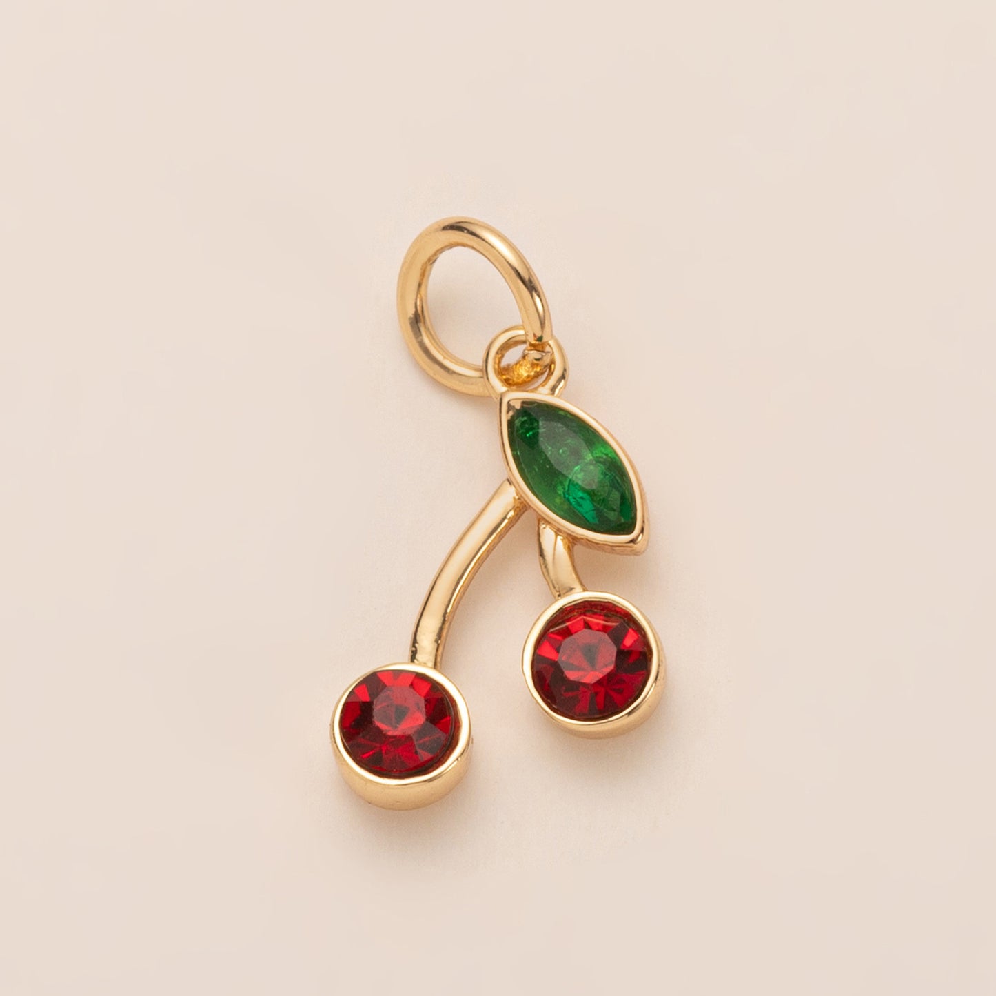 Vintage Fruit & Fantasy Charm Bracelet – Gold Tone Statement Jewelry