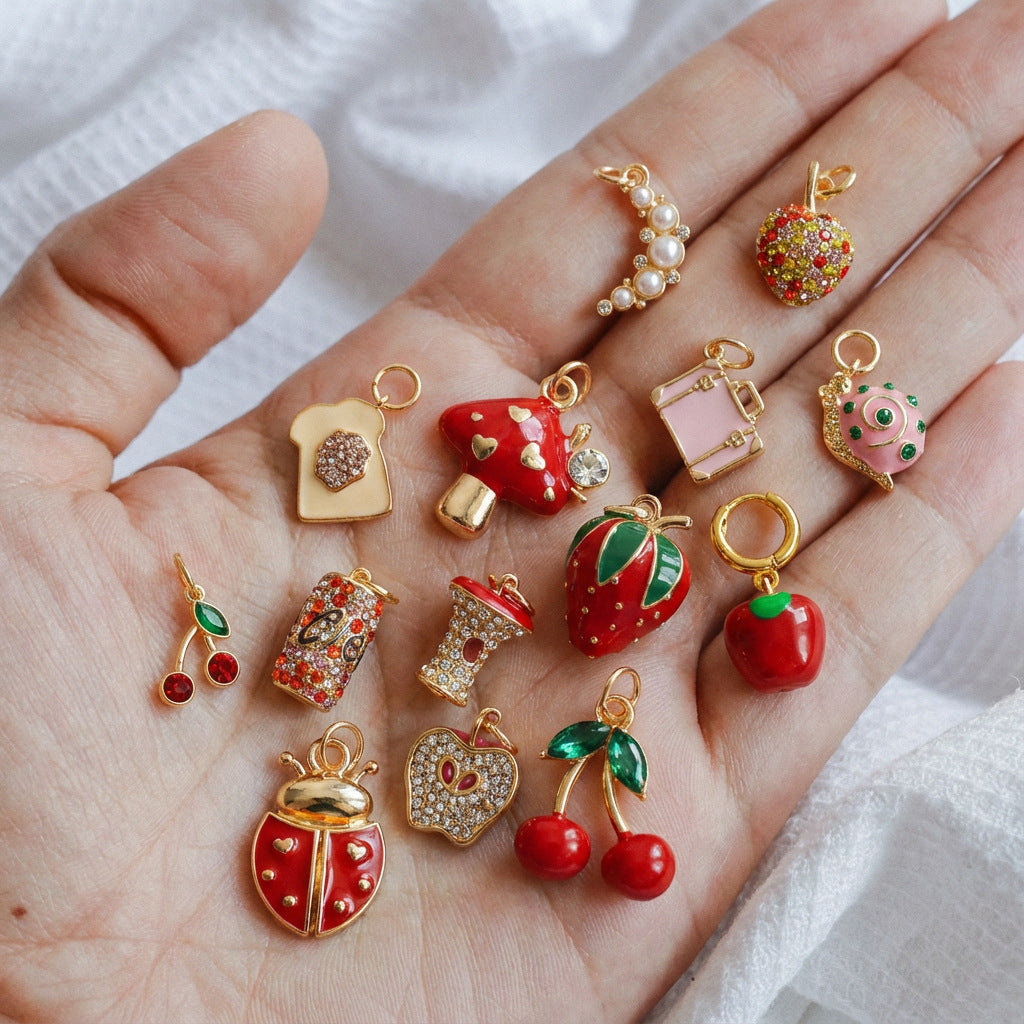Vintage Fruit & Fantasy Charm Bracelet – Gold Tone Statement Jewelry
